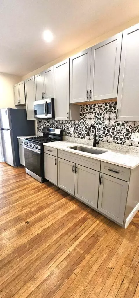 4 Bedroom Apartment Near UVM | 416 Pearl St #4 Burlington VT