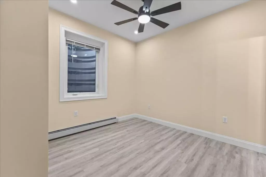 Four Bedroom & 4.5 Bathroom Apartment – AVAILABLE FOR JUNE 1st, 2027