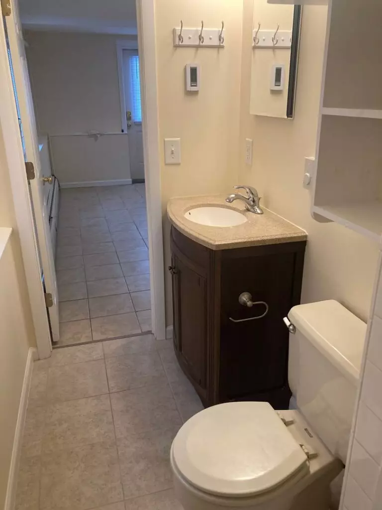 Two Bedroom in Burlington VT – 60G Spruce St – June 1st, 2026