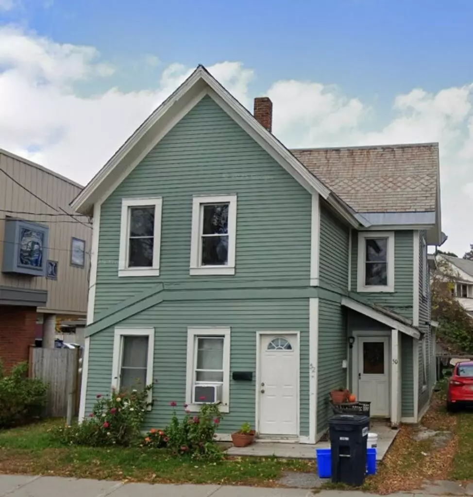 3 Bedroom, with Laundry – AVAILABLE JUNE 1ST, 2027 – Burlington VT