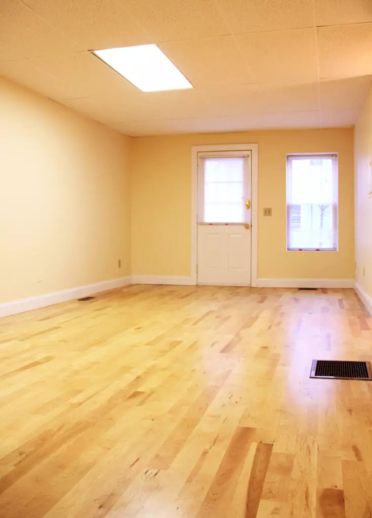 3 Bedroom, with Laundry – 50C North Street- June 1st, 2026, Burlington VT