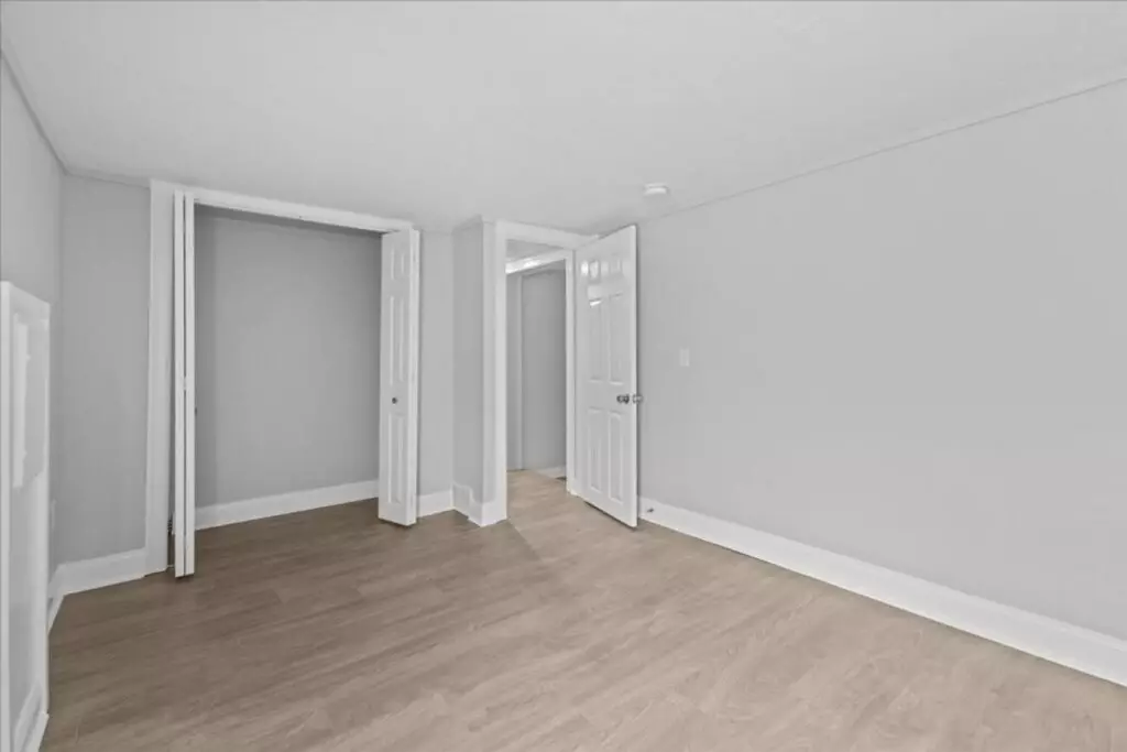 Newly Renovated 3 bedroom home in Burlington