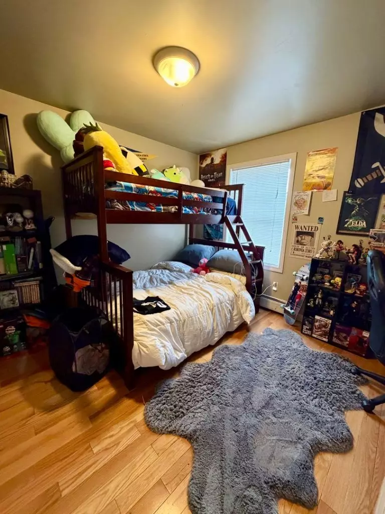 2 Bedroom with Laundry and Parking – 1144 North Ave in Burlington