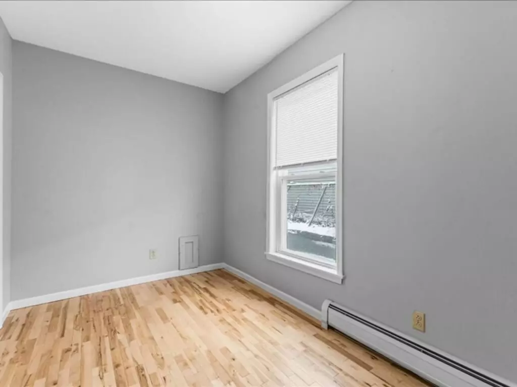 Unique 3 Bedroom Apartment in Winooski, VT | Hardwood Floors & Near Downtown | June 2027