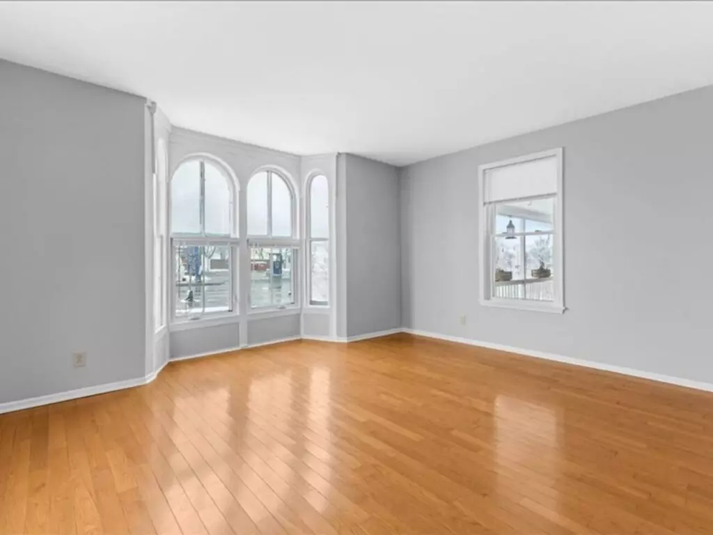 Unique 3 Bedroom Apartment in Winooski, VT | Hardwood Floors & Near Downtown | June 2027