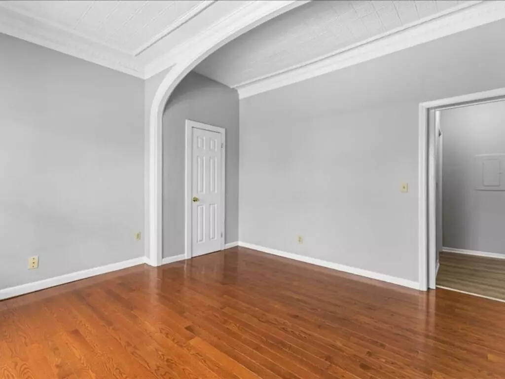 Unique 3 Bedroom Apartment in Winooski, VT | Hardwood Floors & Near Downtown | June 2027