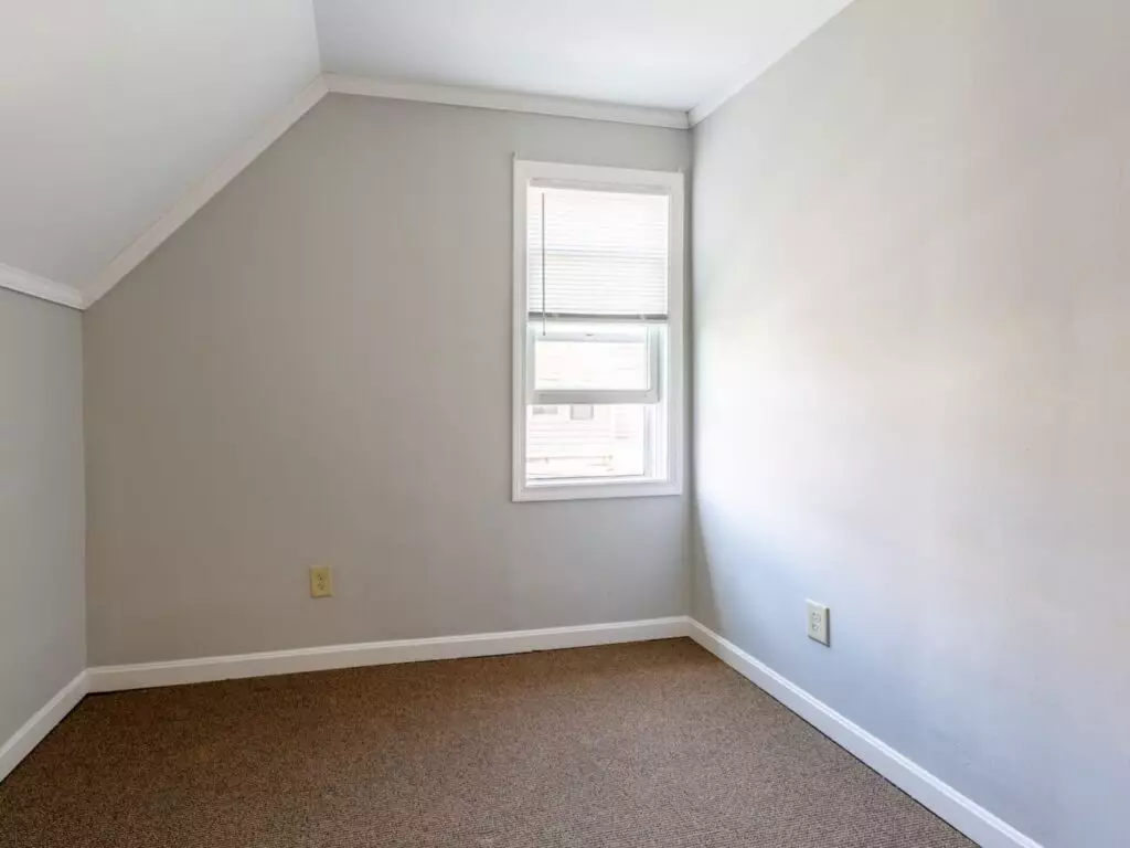Unique two bedroom in Burlington – Available June 1st, 2026