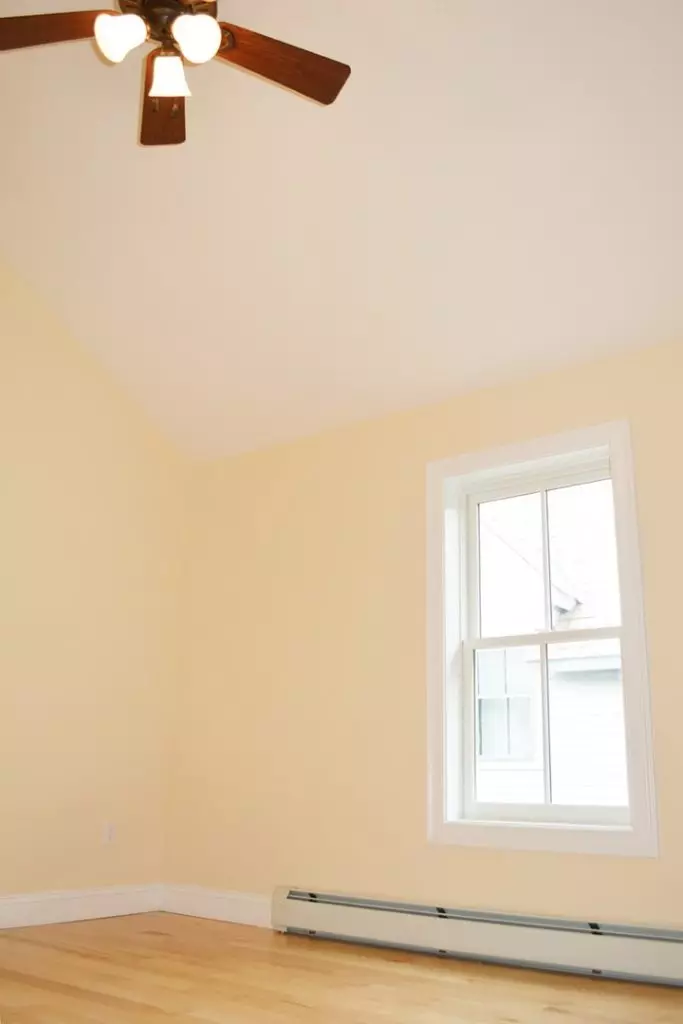 279 North St, Burlington, VT | 4 Bedroom Apartment with Laundry & Parking | June 2027