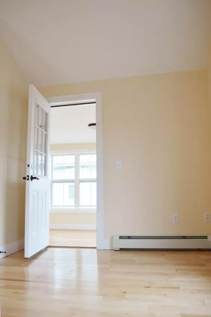279 North St, Burlington, VT | 4 Bedroom Apartment with Laundry & Parking | June 2027