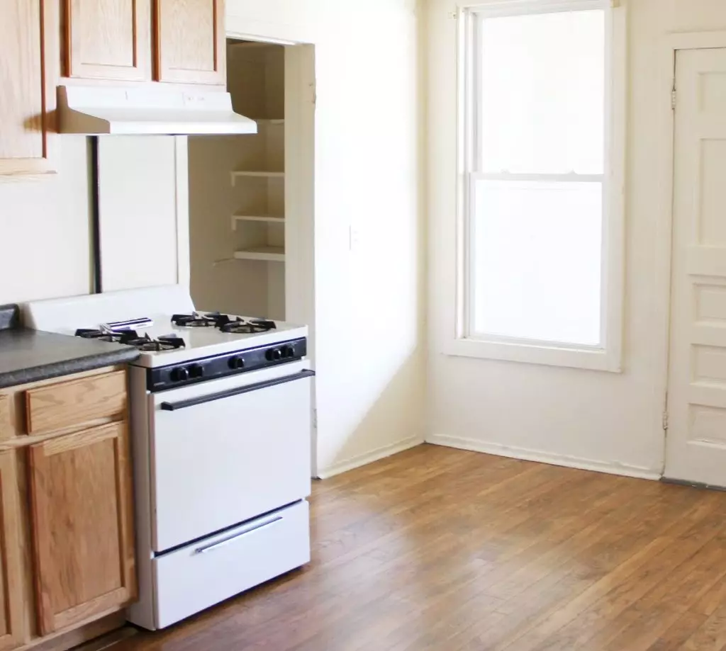 252 North St #4, Burlington, VT | 4 Bedroom Apartment in the Old North End