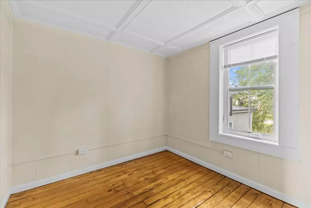 Cozy 2 bedroom located in the O.N.E
