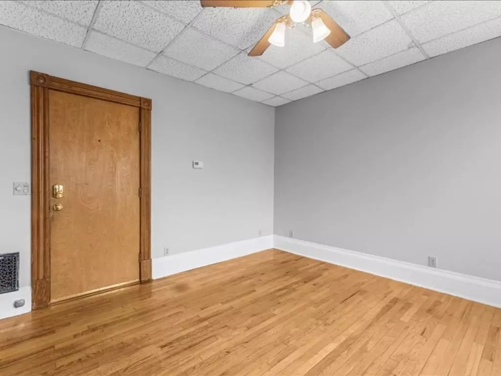 STUDIO APARTMENT – Burlington, VT AVAILABLE October 10th, 2026