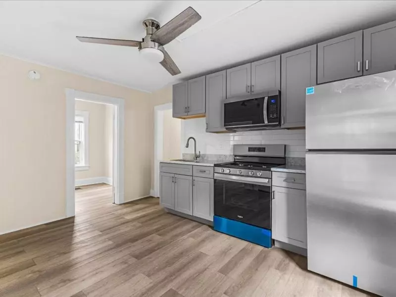 2 Bedroom – 52A Howard St – September 15th, 2026 | Burlington VT