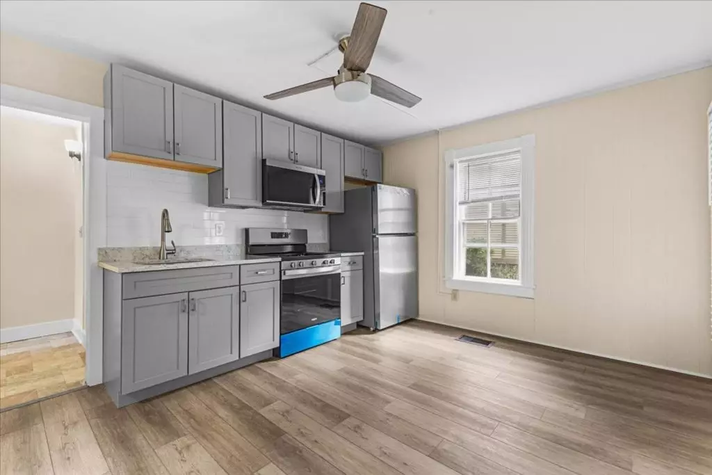 2 Bedroom – 52A Howard St – September 15th, 2026 | Burlington VT