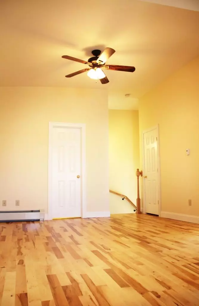 26 Cedar St – AVAILABLE NOW, SHORT-TERM ONLY