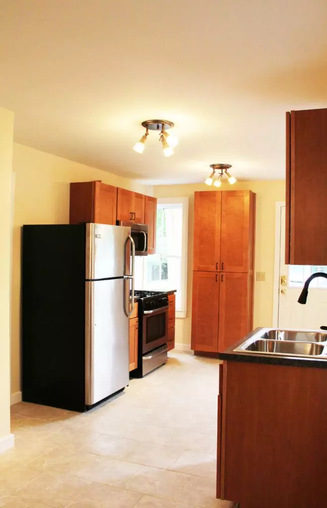 39 Peru Street #1 – 2 Bedroom in Burlington with Laundry! – June 1st, 2026