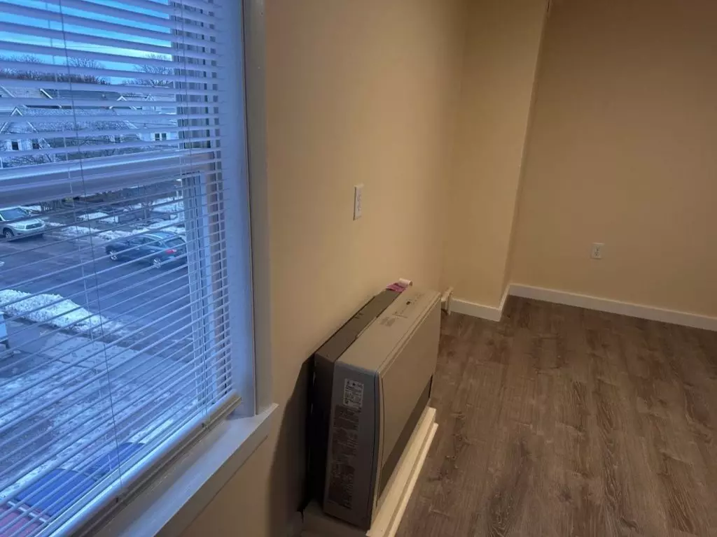 Newly Renovated 2 bedroom apartment