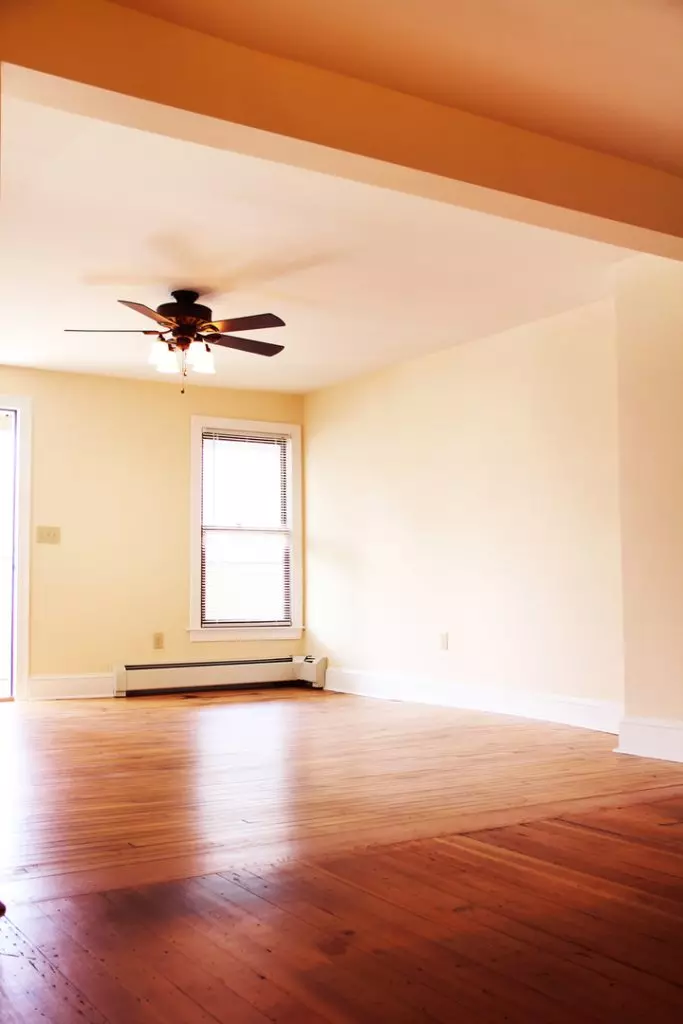 Updated 2 Bedroom w/ Laundry – 48 North Champlain #1, Burlington VT- June 1st 2026