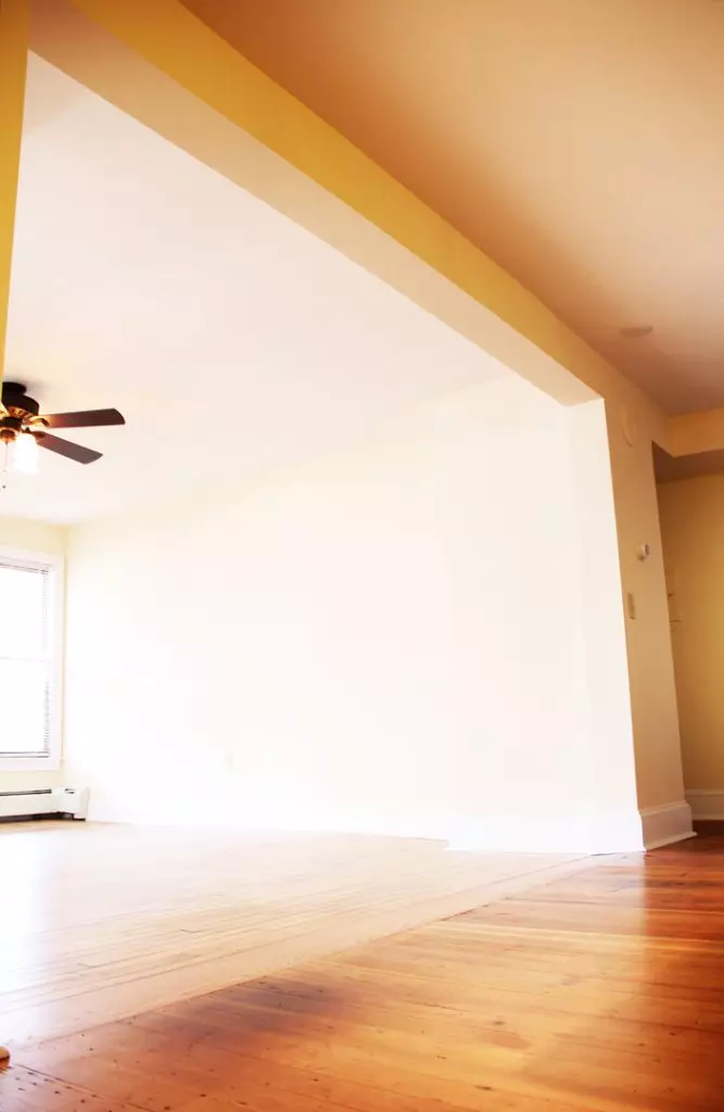 Updated 2 Bedroom w/ Laundry – 48 North Champlain #1, Burlington VT- June 1st 2026