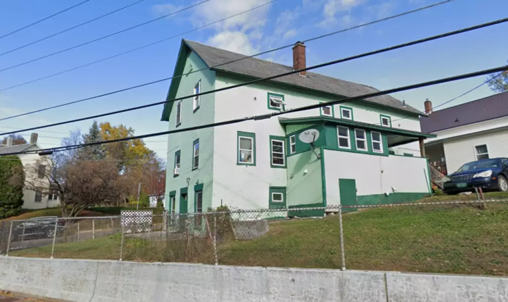 Newly Renovated 2 Bedroom in Winooski – Available Now!