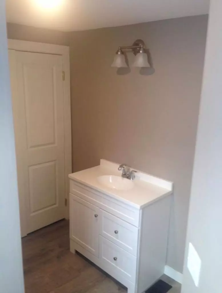Charming 2-bedroom – 257 South Main Street in St. Albans