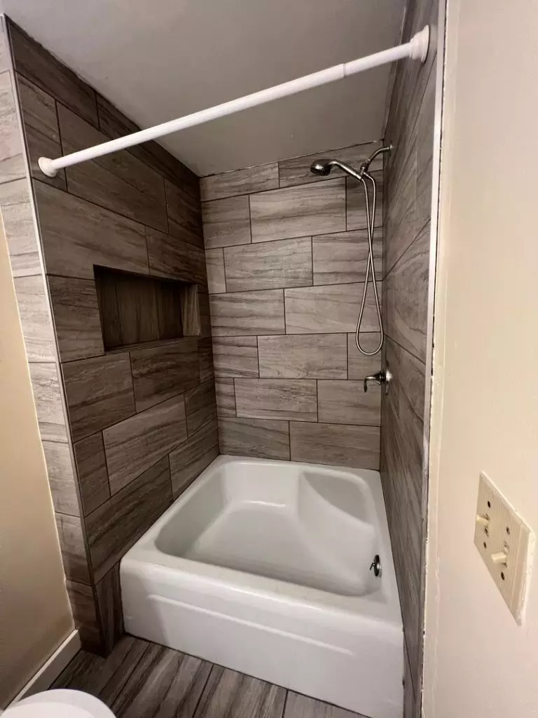 Unique and spacious 1 bedroom in Burlington VT available June 1, 2026