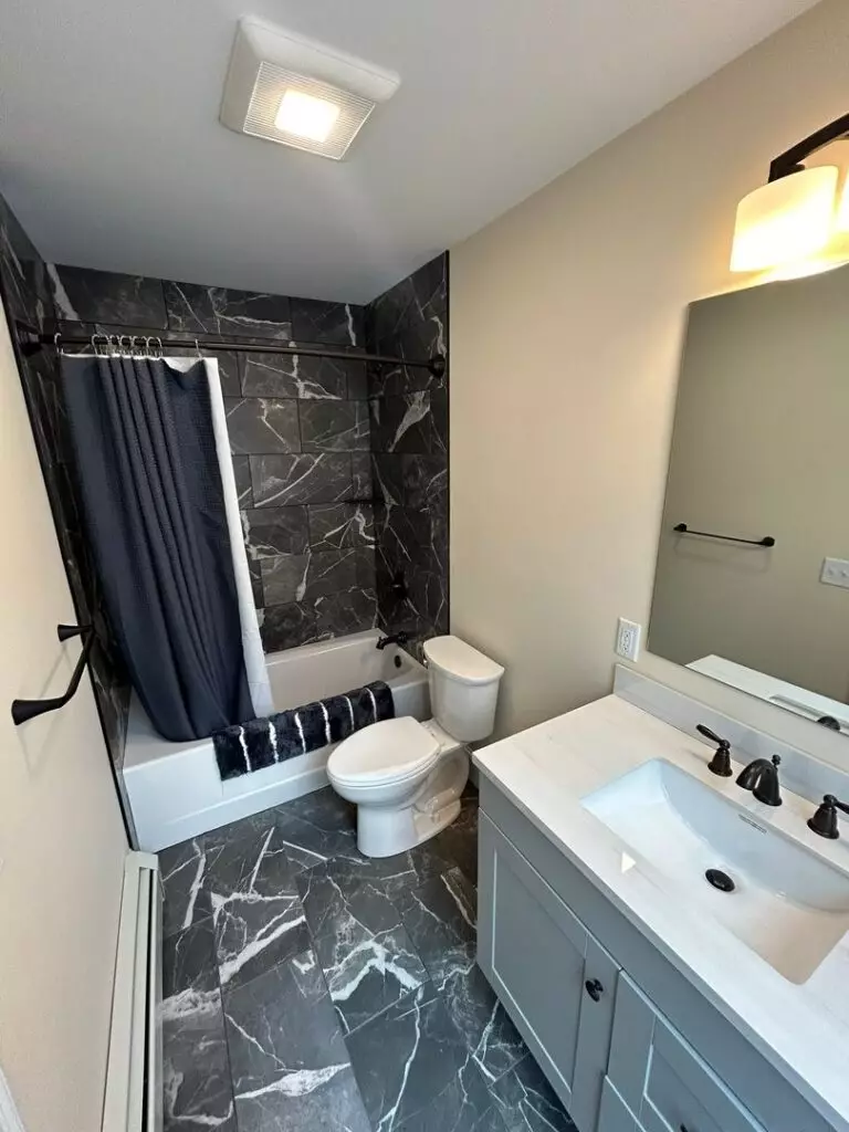 Apartment Near UVM – 416 Pearl St #2, Burlington VT