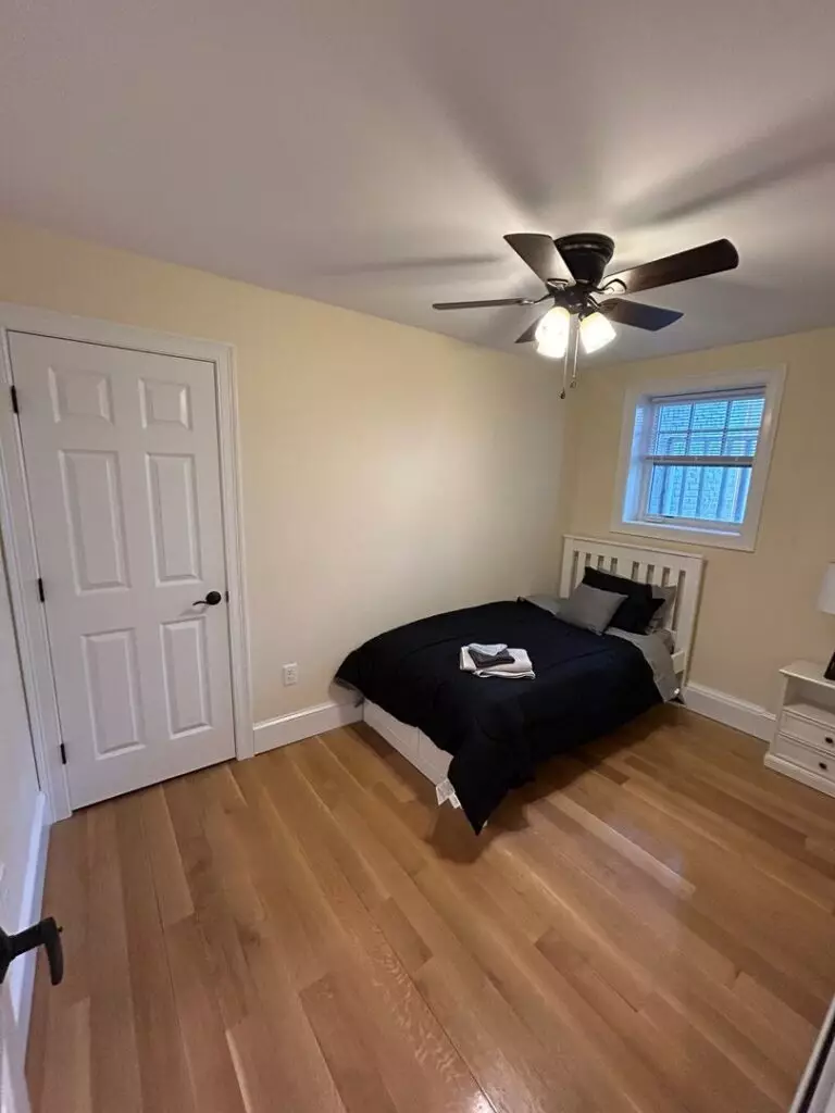 Apartment Near UVM – 416 Pearl St #2, Burlington VT