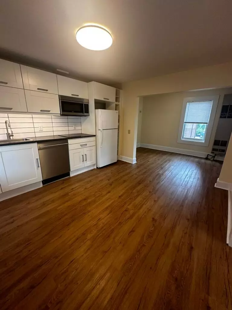 2 Bedroom apartment available