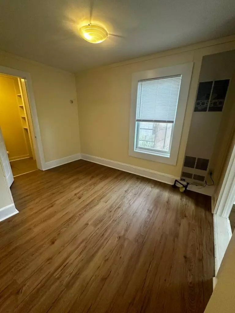 2 Bedroom apartment available