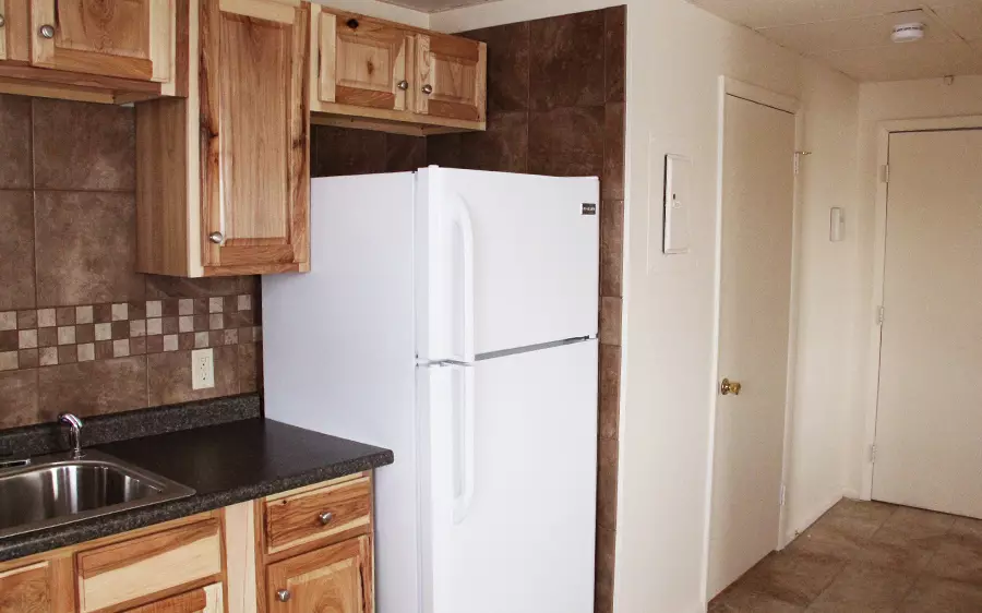 1 Bedroom with Parking – 100 North Street #3, Burlington VT – Available for July 1st, 2026!