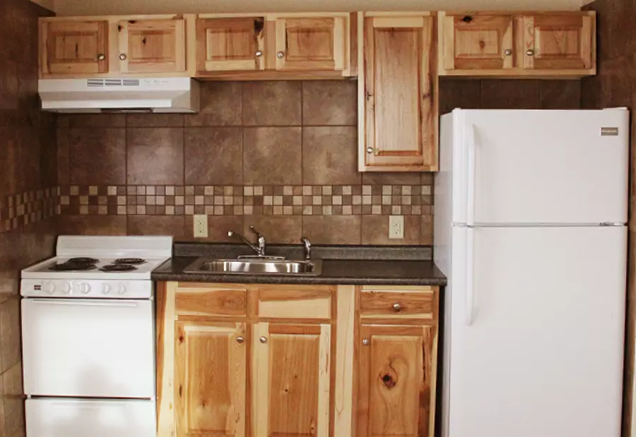 1 Bedroom with Parking – 100 North Street #3, Burlington VT – Available for July 1st, 2026!