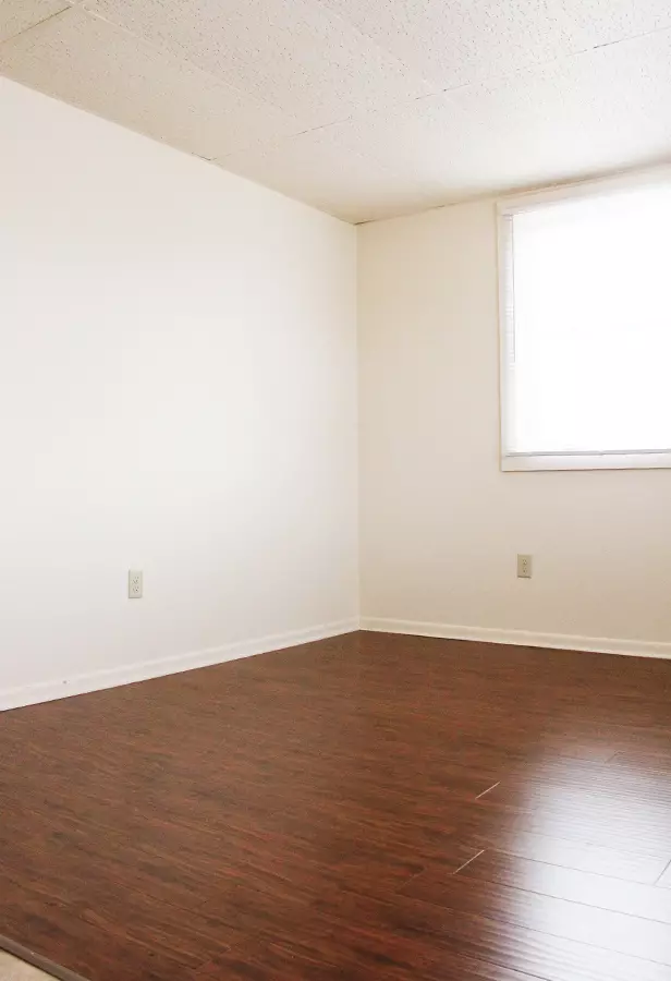 1 Bedroom with Parking – 100 North Street #3, Burlington VT – Available for July 1st, 2026!