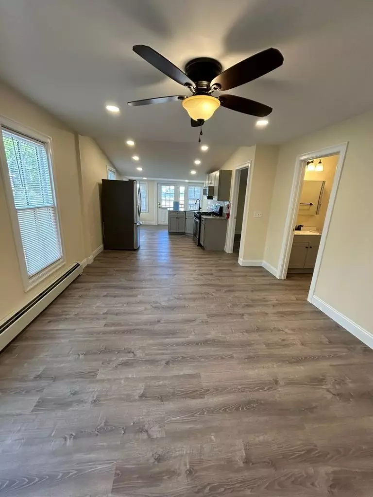 88 North St, Burlington, VT | Newly Renovated 4 Bedroom House with Yard & Parking | June 2027