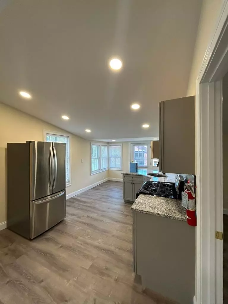 88 North St, Burlington, VT | Newly Renovated 4 Bedroom House with Yard & Parking | June 2027