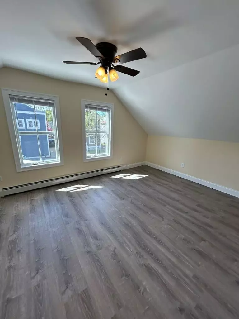 88 North St, Burlington, VT | Newly Renovated 4 Bedroom House with Yard & Parking | June 2027
