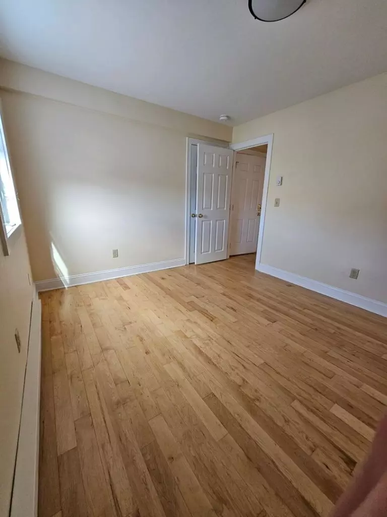 1 Bedroom – 100 North Street #2- June 1st, 2026 Burlington VT