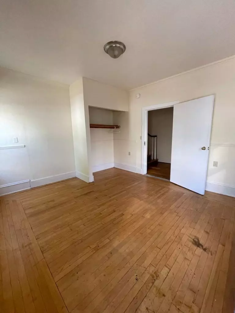 3 Bedroom Apartment in Burlington, VT | Old North End Near UVM | June 2027
