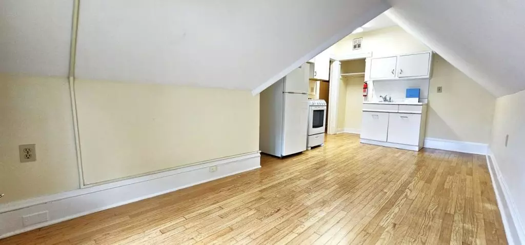 STUDIO APARTMENT, Burlington VT – AVAILABLE June 1, 2026