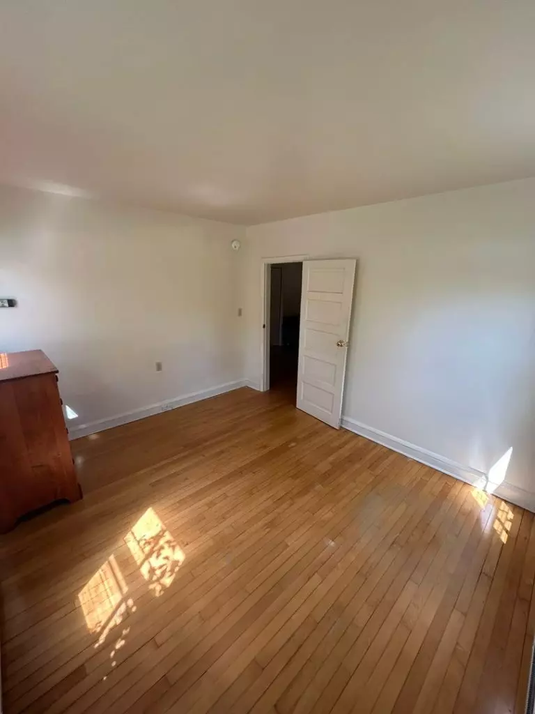 2 Bedroom + Office Apartment in Burlington, VT | Laundry, Storage & Parking | June 2027