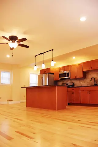 3 Bedroom in Burlington – 69B Spring St – June 1st, 2026