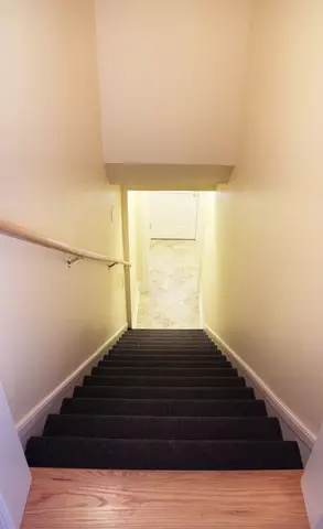 3 Bedroom in Burlington – 69B Spring St – June 1st, 2026