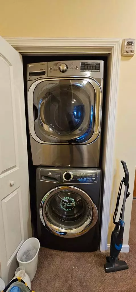 Three Bedroom Apartment Available June 1st, 2026
