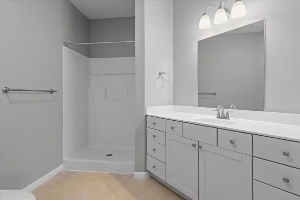Spacious 2-Bedroom, 2 Bath Apartment at 32 Cottonwood Drive, Apt #204– Williston, VT!