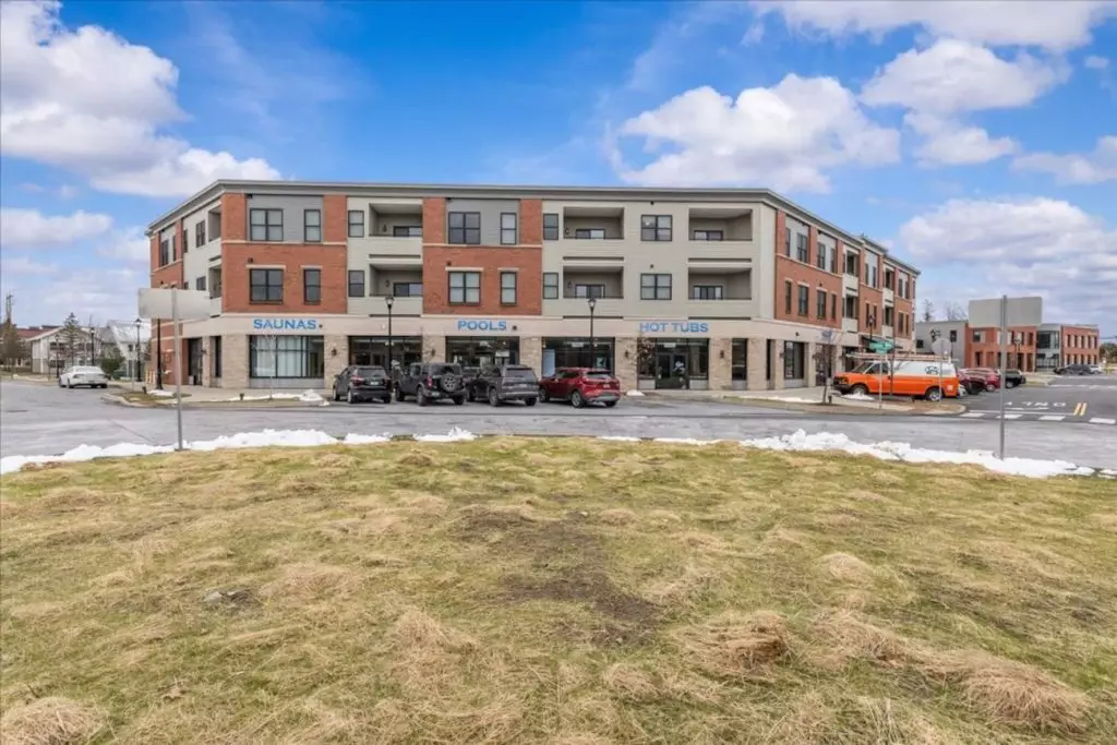 Spacious 2-Bedroom, 2 Bath Apartment at 32 Cottonwood Drive, Apt #204– Williston, VT!