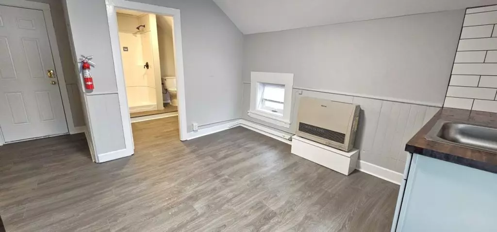 Newly Renovated 2 Bedroom in Winooski – Available Now!