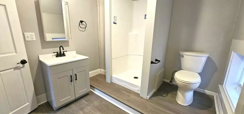 Newly Renovated 2 Bedroom in Winooski – Available Now!