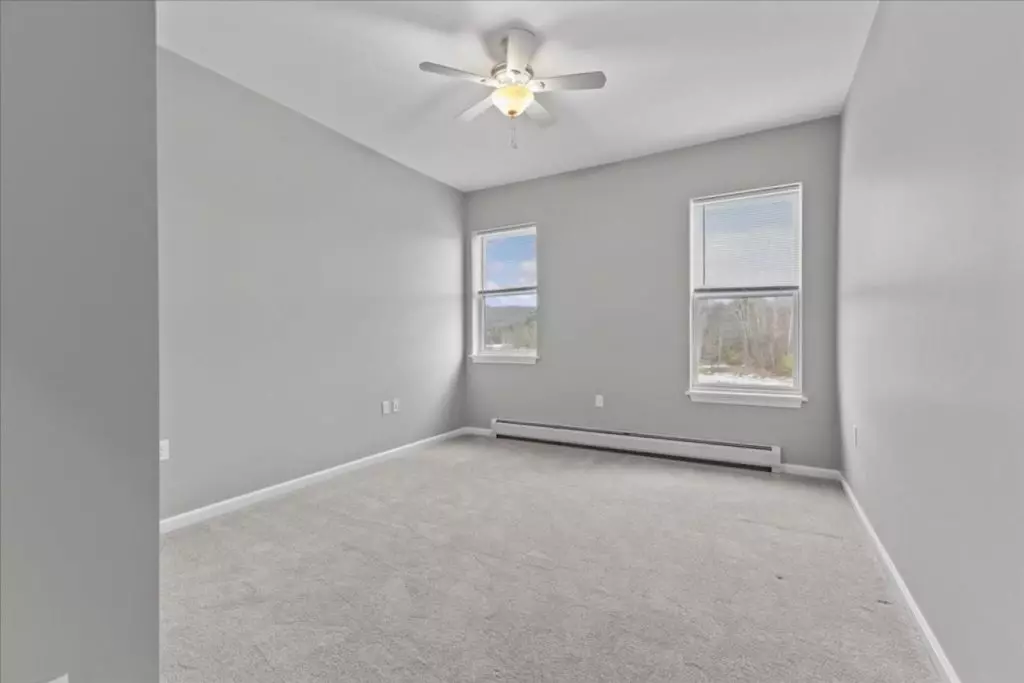 Spacious 2-Bedroom, 2 Bath Apartment at 32 Cottonwood Drive, Apt #201 – Williston, VT!