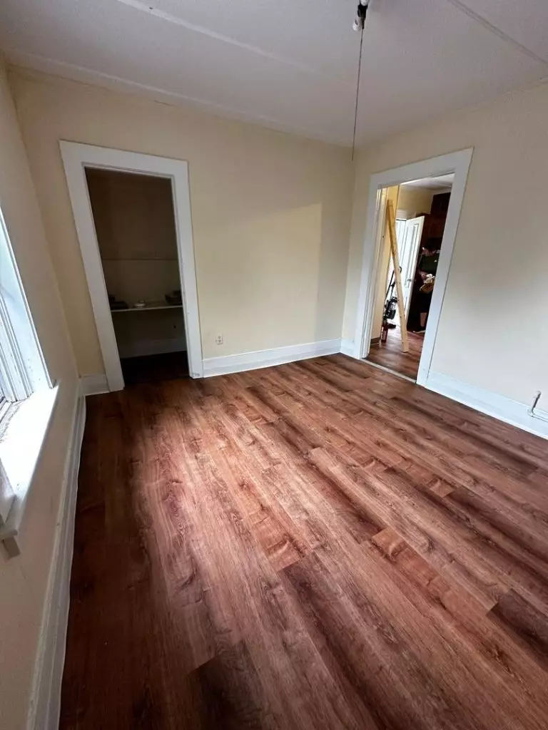 ONE BEDROOM (PLUS OFFICE) AVAILABLE IN BURLINGTON VT- JUNE 1ST, 2026