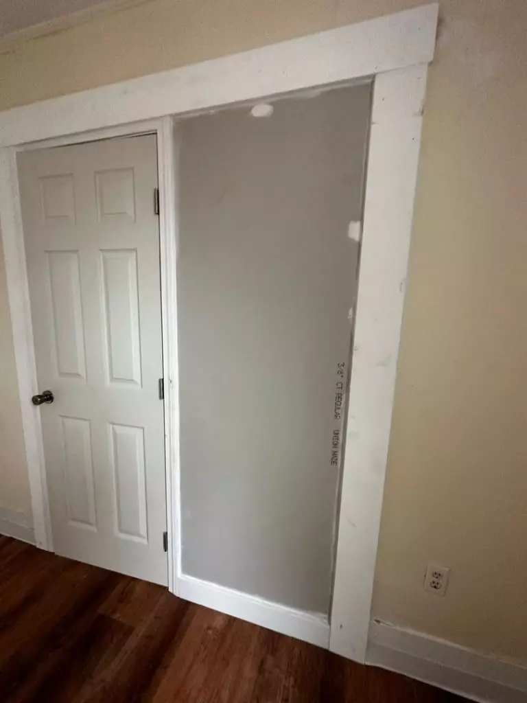 ONE BEDROOM (PLUS OFFICE) AVAILABLE IN BURLINGTON VT- JUNE 1ST, 2026